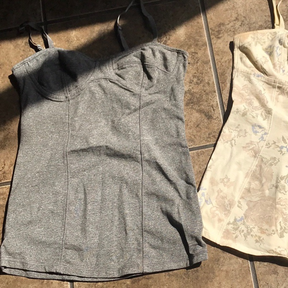 Gray Aritzia top - Picture 2 of 2